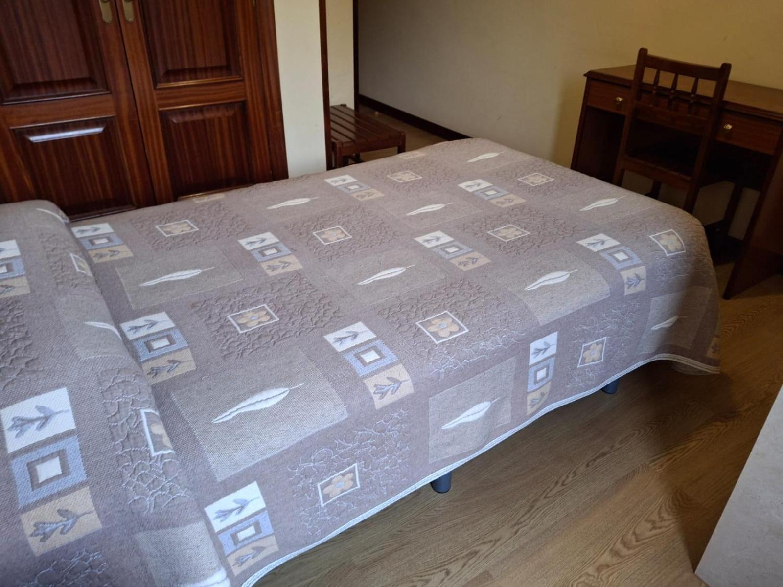 Hotel Capital De Galicia 圣地亚哥－德孔波斯特拉 外观 照片