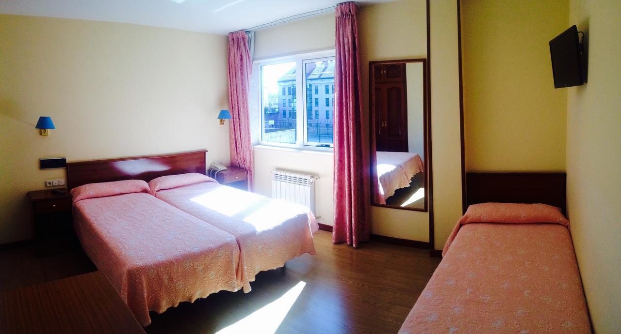Hotel Capital De Galicia 圣地亚哥－德孔波斯特拉 外观 照片